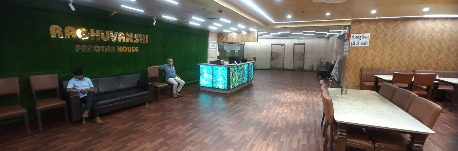 Raghuvanshi parotha house - Bapunagar